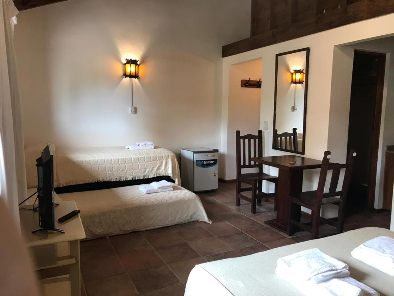 Hosteria Sajonia Вилья-Хесель Экстерьер фото